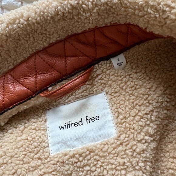 BRAND NEW - Aritzia Wilfred - Oversized Shearling & Vegan Leather Aviator Jacket - Picture 2 of 4